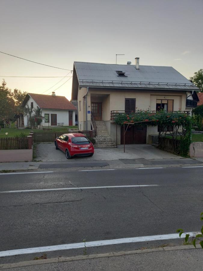 Apartman Ivano Gospić Exterior foto